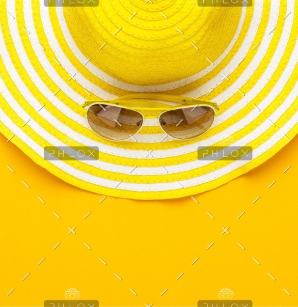 demo-attachment-793-sunglasses-and-striped-retro-hat-PGEBDPR@2x